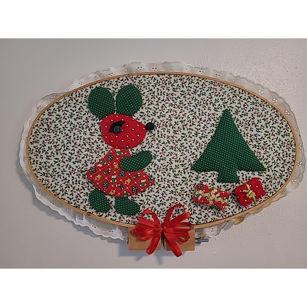 Vintage Handmade Calico Mouse Christmas Tree Wall‎ Hanging Decoration 15"x10"